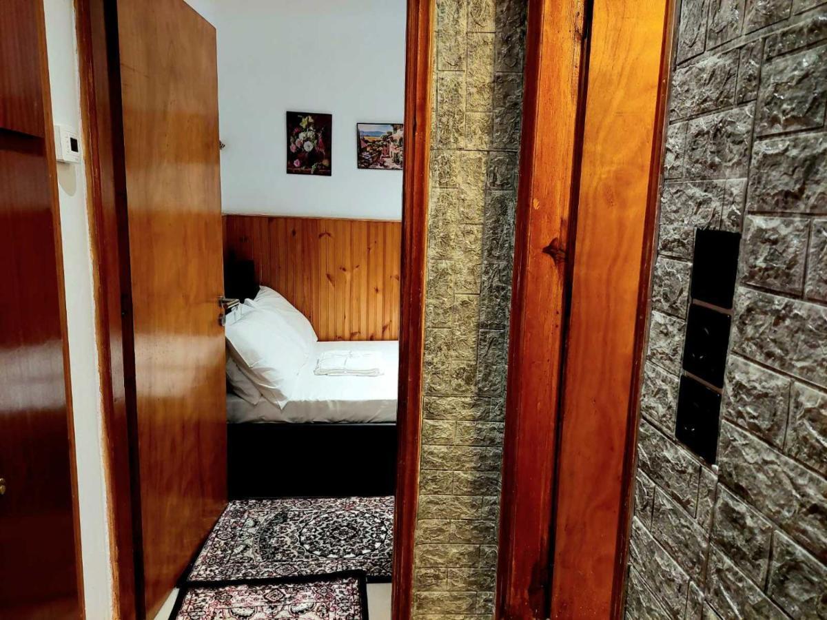 Διαμερισμα Χωρητικοτητασ Μεχρι 4 Ατομων Κεντρικα! Daire Maçova Dış mekan fotoğraf